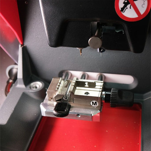 Vats Adapter S/V for M Clamp for Keyline Gymkana 994 Laser Key Machine Part Keyline USA